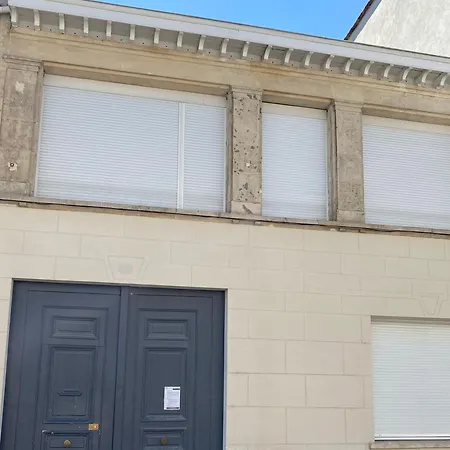 Apartmán Le Sacre - Rare - Cour Privee - Parking - Remeš