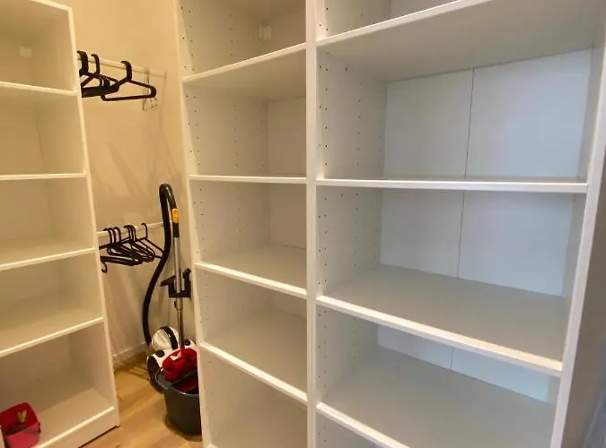 Le Sacre - Centre - Cour Privative - Parking Apartment Reims